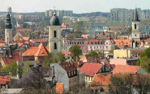Zielona Góra ile mieszkańców? Zaskakujące fakty o demografii miasta