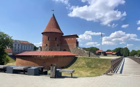 Zamek w Kownie: Odkryj tajemnice jego historii i architektury
