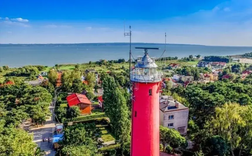 Zdjęcie Krynica Morska – w jakim województwie leży to popularne miejsce?